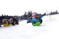 Lopár na sneh pre deti aj rodičov - 3
